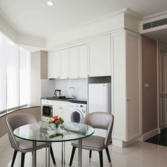 Отель Grande Centre Point Sukhumvit 55 в номере фото 2