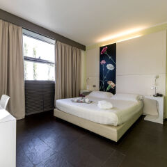Hotel City Parma Парма комната для гостей