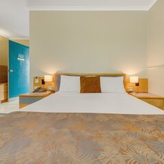 Отель MAS Country Gladstone Palms Motor Inn комната для гостей фото 4