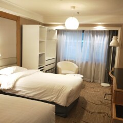 Отель 5L Hotel Beijing (Former Traders Beijing) Китай, Пекин - отзывы, цены и фото номеров - забронировать отель 5L Hotel Beijing (Former Traders Beijing) онлайн комната для гостей фото 4