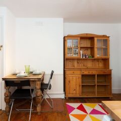 Отель 2 Bedroom Flat In Earlsfield Великобритания, Лондон - отзывы, цены и фото номеров - забронировать отель 2 Bedroom Flat In Earlsfield онлайн комната для гостей фото 3