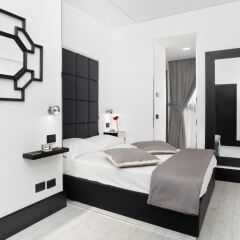 Hotel Siena сейф в номере