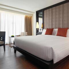 Mövenpick Hotel Sukhumvit 15 Bangkok комната для гостей фото 2