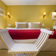 Отель Casa do Mercado Lisboa Organic B&B сейф в номере