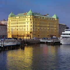 Гостиница Кортъярд Марриотт Санкт-Петербург Васильевский в Санкт-Петербурге - забронировать гостиницу Кортъярд Марриотт Санкт-Петербург Васильевский, цены и фото номеров приотельная территория