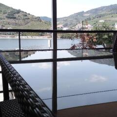 Hotel Folgosa Douro Армамар бассейн