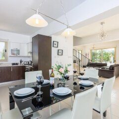 Отель Villa Margarita for Kids Кипр, Протарас - отзывы, цены и фото номеров - забронировать отель Villa Margarita for Kids онлайн в номере