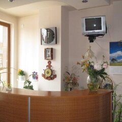 Отель Family Hotel Denica Болгария, Аврен - отзывы, цены и фото номеров - забронировать отель Family Hotel Denica онлайн интерьер отеля фото 2