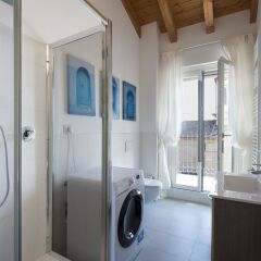 Отель At Home Heart of Milan - Porta Vittoria Италия, Милан - отзывы, цены и фото номеров - забронировать отель At Home Heart of Milan - Porta Vittoria онлайн ванная