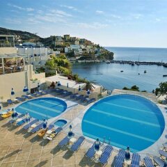 Отель Bali Beach Hotel & Village Греция, Милопотамос - 1 отзыв об отеле, цены и фото номеров - забронировать отель Bali Beach Hotel & Village онлайн бассейн фото 2