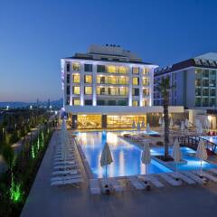 Отель Tui Day&Night Connected Club Life Belek Богазкент вид на фасад