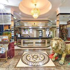 West Hotel развлечения