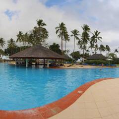 Отель The Naviti Resort Фиджи, Вити-Леву - отзывы, цены и фото номеров - забронировать отель The Naviti Resort онлайн бассейн фото 2