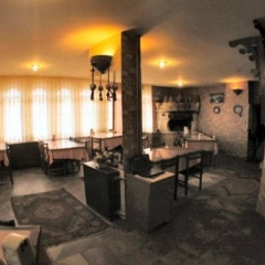 Hotel Zelve гостиничный бар