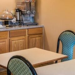 Отель Budget Inn Columbus West питание фото 2