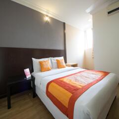 Отель OYO Rooms Jalan Petaling Малайзия, Куала-Лумпур - отзывы, цены и фото номеров - забронировать отель OYO Rooms Jalan Petaling онлайн комната для гостей фото 2