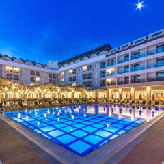Julian Club Hotel бассейн фото 2