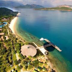 Отель MerPerle Hon Tam Resort пляж