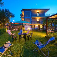 Отель Haidi House Bed and Breakfast Аджерола детские мероприятия