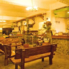 Отель Angelyn's Dive Resort интерьер отеля