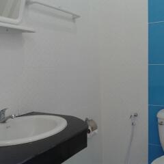 Отель Korya Guesthouse ванная фото 2