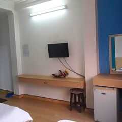 Hoang Linh Hotel Хошимин