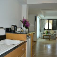 Отель Pride Beach Resort в номере