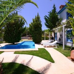 Villa Sedir by Akdenizvillam Турция, Патара - отзывы, цены и фото номеров - забронировать отель Villa Sedir by Akdenizvillam онлайн бассейн