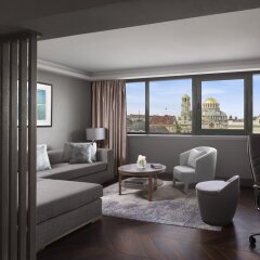 Отель InterContinental Sofia Болгария, София - 2 отзыва об отеле, цены и фото номеров - забронировать отель InterContinental Sofia онлайн комната для гостей фото 4