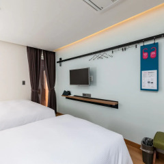 Отель First Stay Hotel Южная Корея, Сеул - отзывы, цены и фото номеров - забронировать отель First Stay Hotel онлайн детские мероприятия