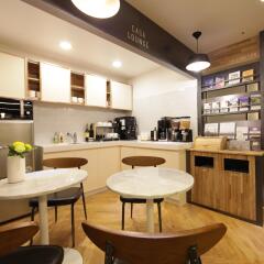 Отель CASA Myeongdong Guesthouse питание