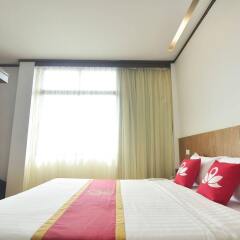 Отель ZEN Rooms Basic Chinatown Bangkok Таиланд, Бангкок - отзывы, цены и фото номеров - забронировать отель ZEN Rooms Basic Chinatown Bangkok онлайн комната для гостей фото 4