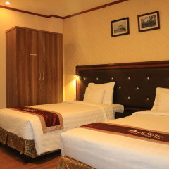 New Moon Hotel комната для гостей фото 2
