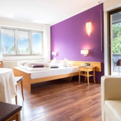 Flora Hotel & Suites Меран комната для гостей фото 5
