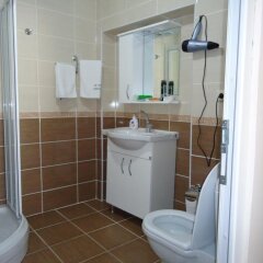 La Fontaine Guzelyali Hotel Турция, Армутлу - отзывы, цены и фото номеров - забронировать отель La Fontaine Guzelyali Hotel онлайн ванная