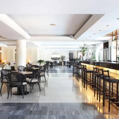 Bondiahotels Augusta Club Hotel & Spa - Adults Only гостиничный бар