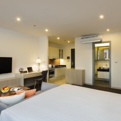 Апартаменты Oakwood Apartments Ho Chi Minh City удобства в номере фото 2