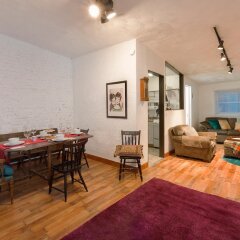 Отель NY072 2 Bedroom Apartment By Senstay США, Нью-Йорк - отзывы, цены и фото номеров - забронировать отель NY072 2 Bedroom Apartment By Senstay онлайн комната для гостей фото 3