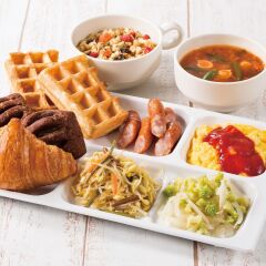 Отель Comfort Hotel Tokyo Higashi Nihombashi Япония, Токио - 2 отзыва об отеле, цены и фото номеров - забронировать отель Comfort Hotel Tokyo Higashi Nihombashi онлайн питание фото 2