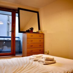 Spacious Ifsc 2 Bedroom Flat with Balcony in Dublin, Ireland from 303$, photos, reviews - zenhotels.com guestroom photo 3