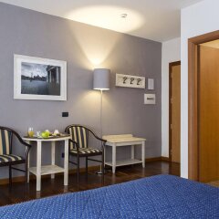 Отель Inn Rome Rooms & Suites Италия, Рим - отзывы, цены и фото номеров - забронировать отель Inn Rome Rooms & Suites онлайн комната для гостей фото 5