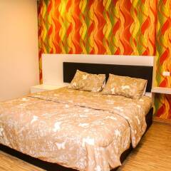 Апартаменты Sixty Six Pattaya Beach Road Apartment Паттайя комната для гостей фото 5
