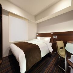 Отель Keio Presso Inn Tokyo Station Yaesu комната для гостей
