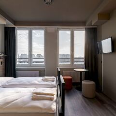 Отель a&o Warsaw Wola комната для гостей
