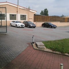 Отель Eurohotel Garni парковка фото 5