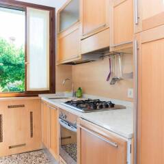 Апартаменты Apartment With 4 Bedrooms in Venezia, With Furnished Terrace and Wifi Венеция в номере фото 2