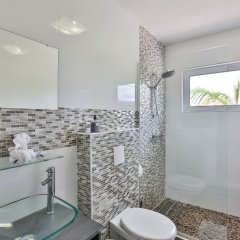 Luxury Villa With Pool in Jan Thiel in Willemstad, Curacao from 728$, photos, reviews - zenhotels.com bathroom