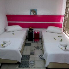 Отель Aladam Otel Чешме сейф в номере
