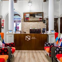 Отель Nuevo Suizo Bed and Breakfast Испания, Севилья - 2 отзыва об отеле, цены и фото номеров - забронировать отель Nuevo Suizo Bed and Breakfast онлайн питание фото 2