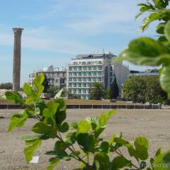 Отель The Athens Gate Hotel Греция, Афины - 2 отзыва об отеле, цены и фото номеров - забронировать отель The Athens Gate Hotel онлайн парковка